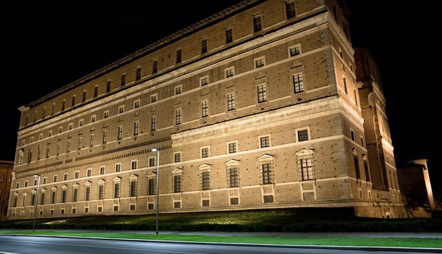 Visitare i musei di Piacenza - Palazzo Farnese